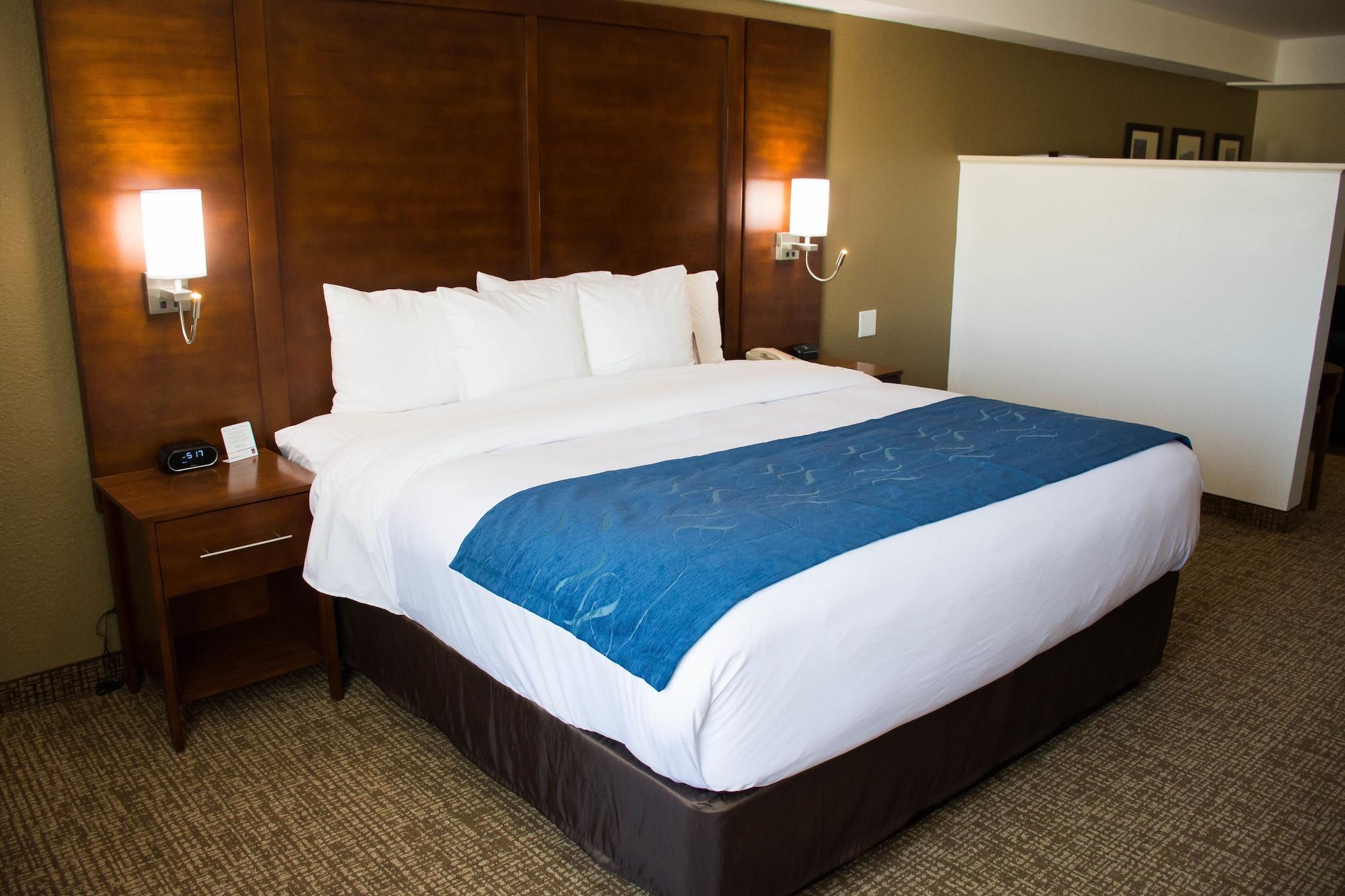 คอมฟอร์ต สวีท เอล ปาโซ แอร์พอร์ต Hotel เอลปาโซ ภายนอก รูปภาพ