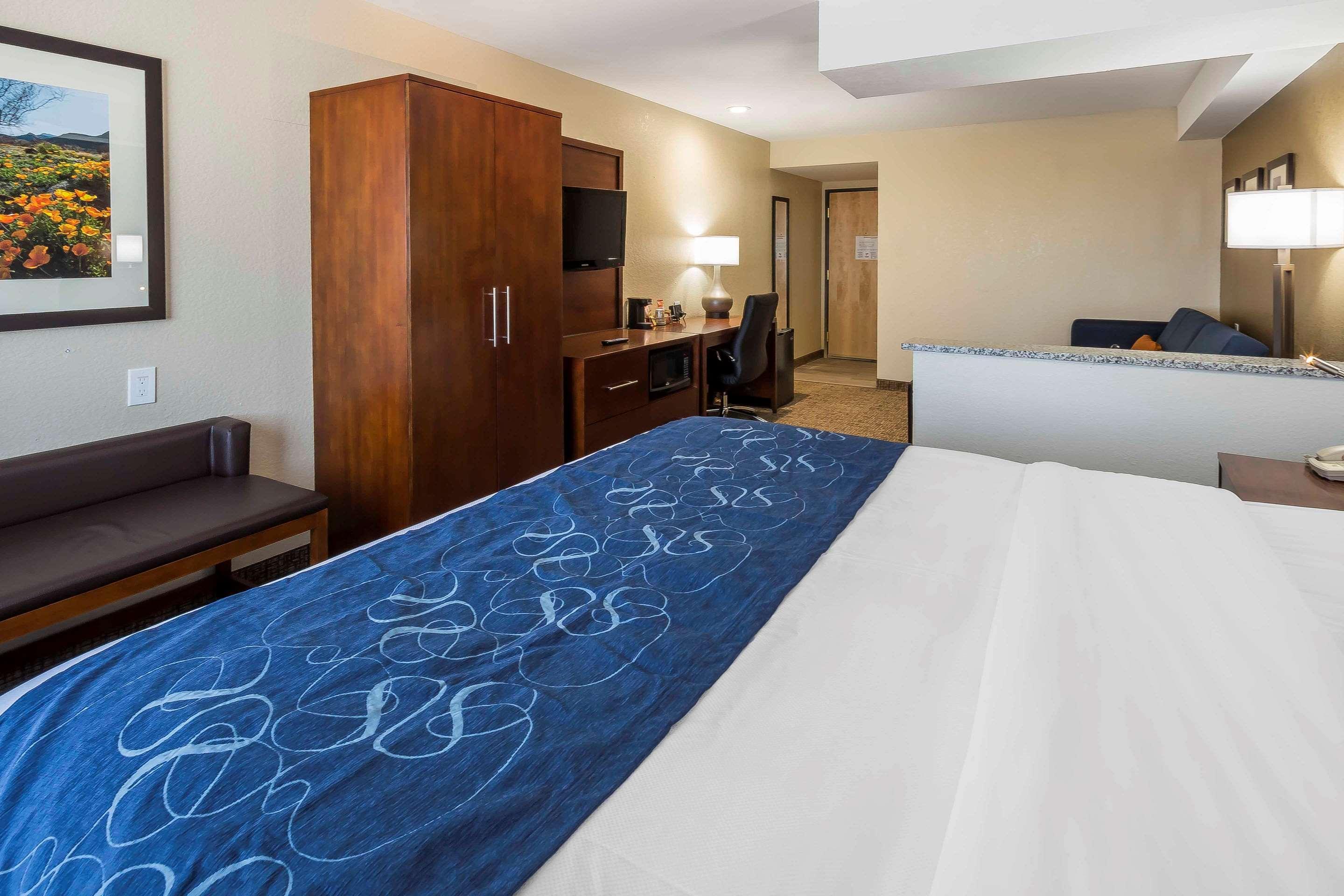 คอมฟอร์ต สวีท เอล ปาโซ แอร์พอร์ต Hotel เอลปาโซ ภายนอก รูปภาพ
